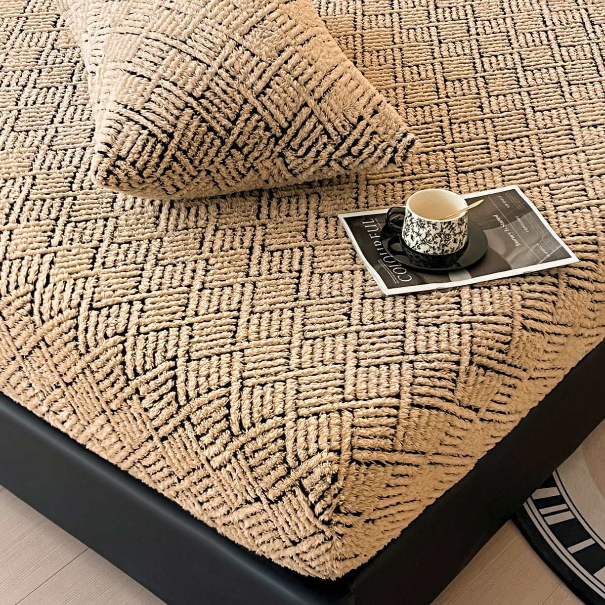 91家纺网 家纺一手货源 找家纺 莱家富 2026新款暖绒舒棉绒床笠-梦境系列（可供跨境外贸抽空压缩爆款首选） 梦境-米驼