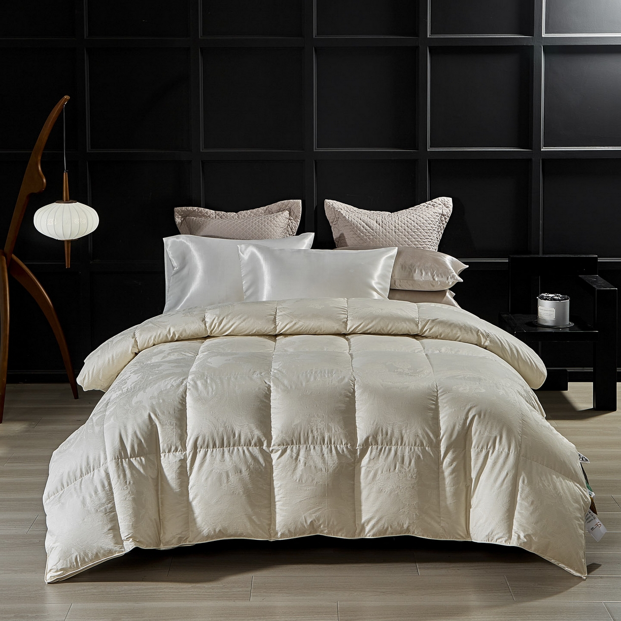 91家纺网 家纺一手货源 找家纺 暖羽屋羽绒馆 2025新款羽绒丝被子 鹅毛被 双人羽毛被 2米羽绒被子 婚庆羽绒被芯180s大提花 D浮云 金