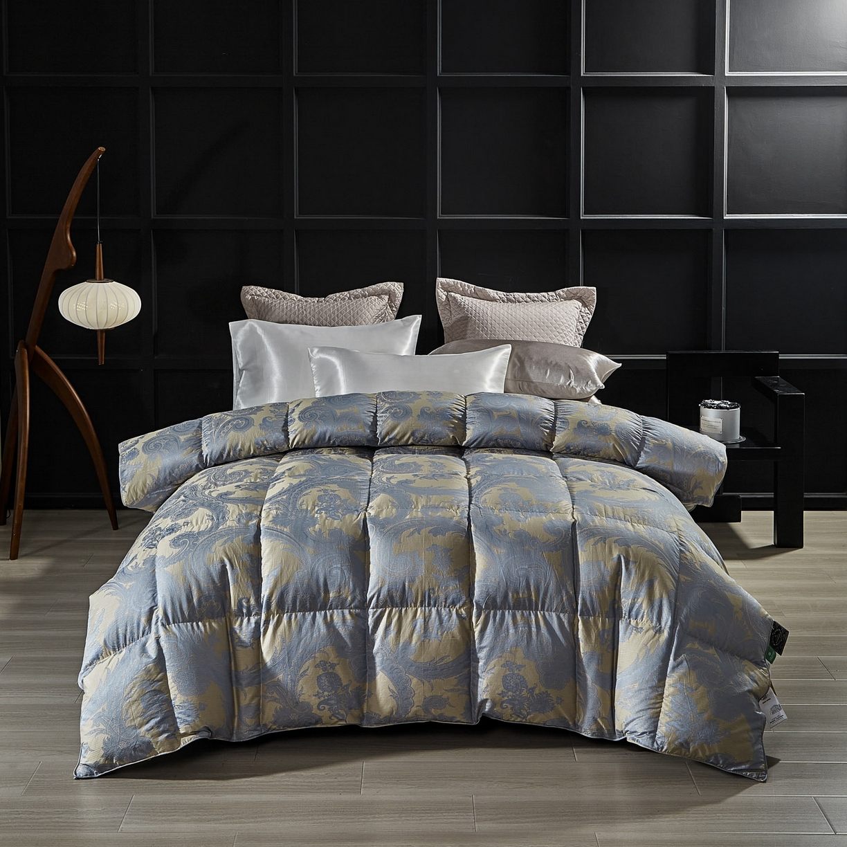 91家纺网 家纺一手货源 找家纺 暖羽屋羽绒馆 2025新款羽绒丝被子 鹅毛被 双人羽毛被 2米羽绒被子 婚庆羽绒被芯180s大提花 D浮云 蓝