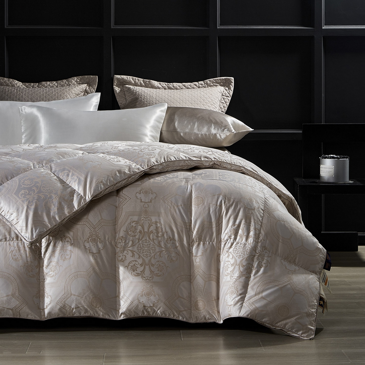 91家纺网 家纺一手货源 找家纺 暖羽屋羽绒馆 2025新款400T鹅绒丝被子 羽绒被双层 秋冬被子羽毛被芯双人加厚春秋被 Q拉妮娜