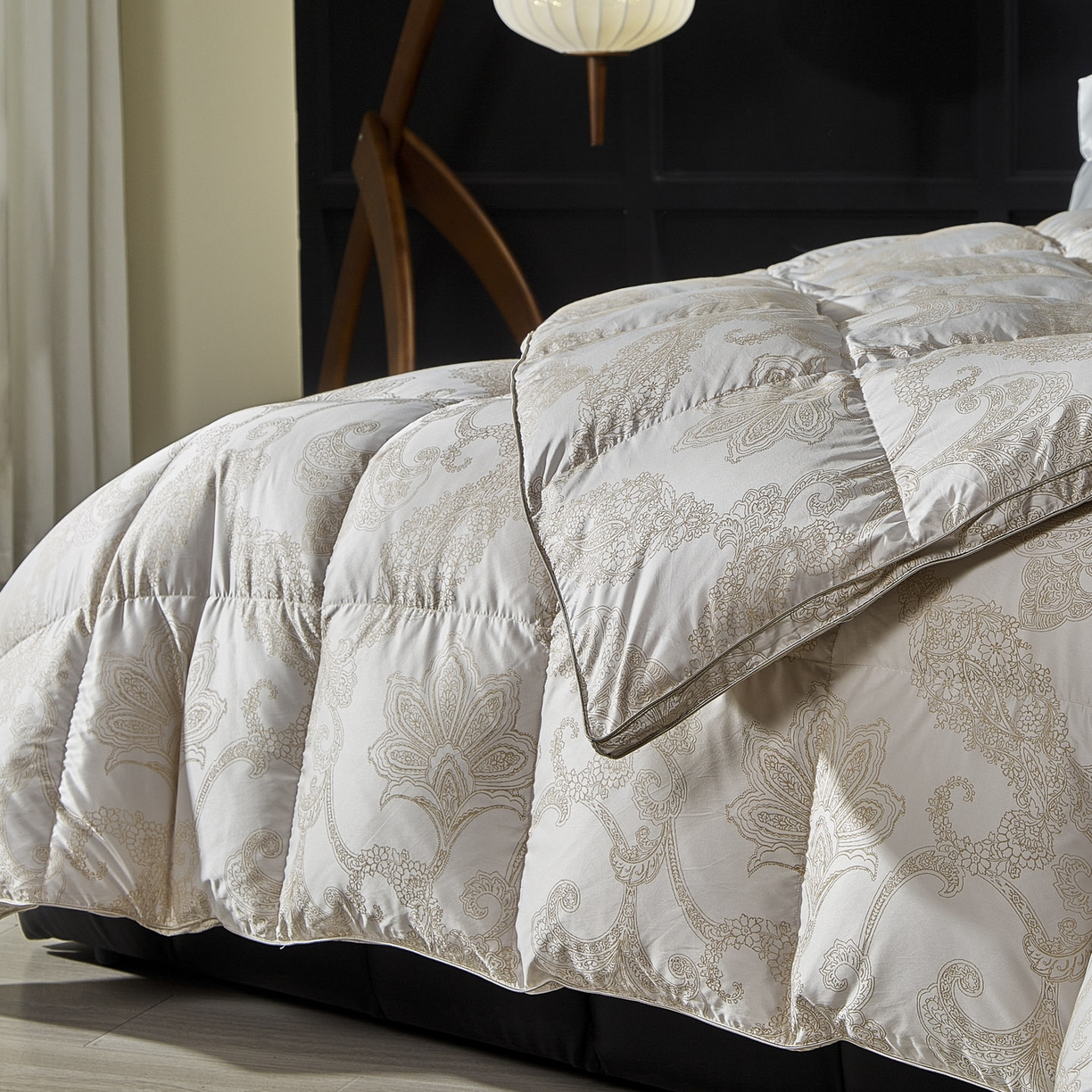 91家纺网 家纺一手货源 找家纺 暖羽屋羽绒馆 2025新款400T鹅绒丝被子 羽绒被双层 秋冬被子羽毛被芯双人加厚春秋被 Q维斯