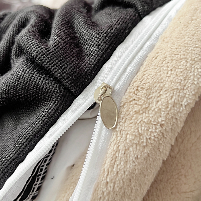 91家纺网 家纺一手货源 找家纺 鸿织源家纺 2025新款A类法式高克重烂花雕花牛奶绒四件套 陌上花开-蔷薇