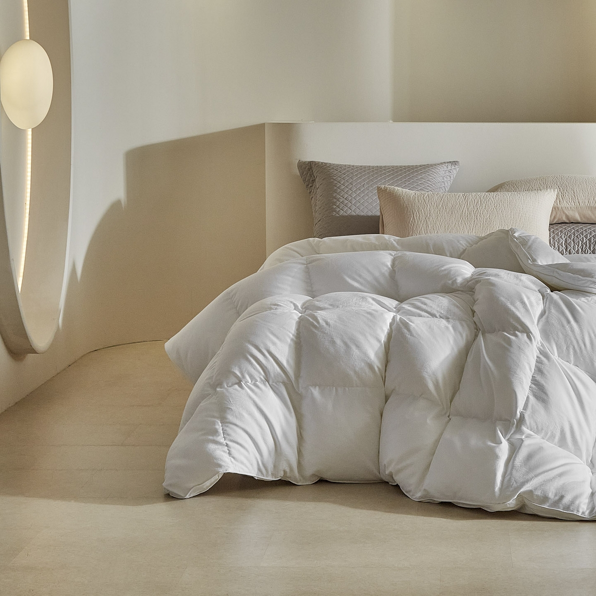 91家纺网 家纺一手货源 找家纺 （总）暖羽屋羽绒馆 2025新款60s纯棉大提花羽绒被芯 白鹅绒丝被 羽毛被子 加厚双层冬被 两米双人冬被