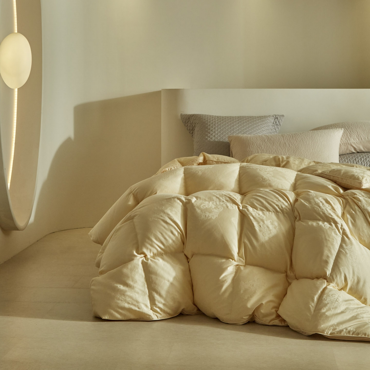 91家纺网 家纺一手货源 找家纺 暖羽屋羽绒馆 2025新款60s纯棉大提花羽绒被芯 白鹅绒丝被 羽毛被子 加厚双层冬被 两米双人冬被 普希斯 耀金