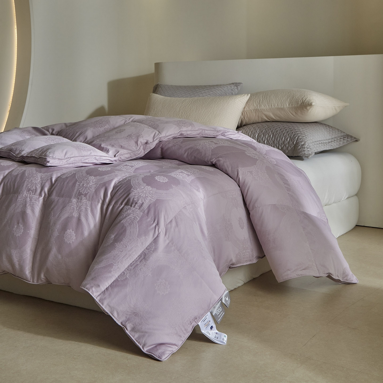 91家纺网 家纺一手货源 找家纺 暖羽屋羽绒馆 2025新款60s纯棉大提花羽绒被芯 白鹅绒丝被 羽毛被子 加厚双层冬被 两米双人冬被 普希斯 紫