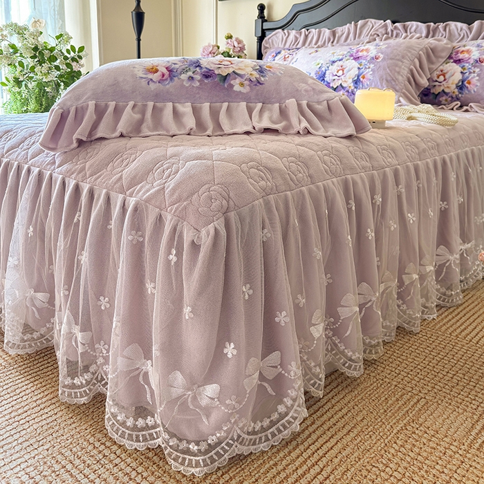 91家纺网 家纺一手货源 找家纺 （总）宜凡家纺 2025新款牛奶绒5D数码大板印花床裙四件套