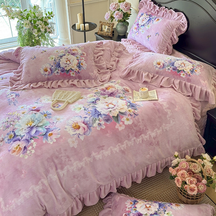 91家纺网 家纺一手货源 找家纺 （总）宜凡家纺 2025新款牛奶绒5D数码大板印花床盖四件套