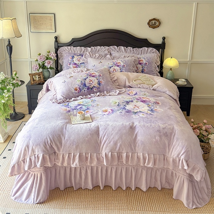 91家纺网 家纺一手货源 找家纺 （总）宜凡家纺 2025新款牛奶绒5D数码大板印花床盖四件套