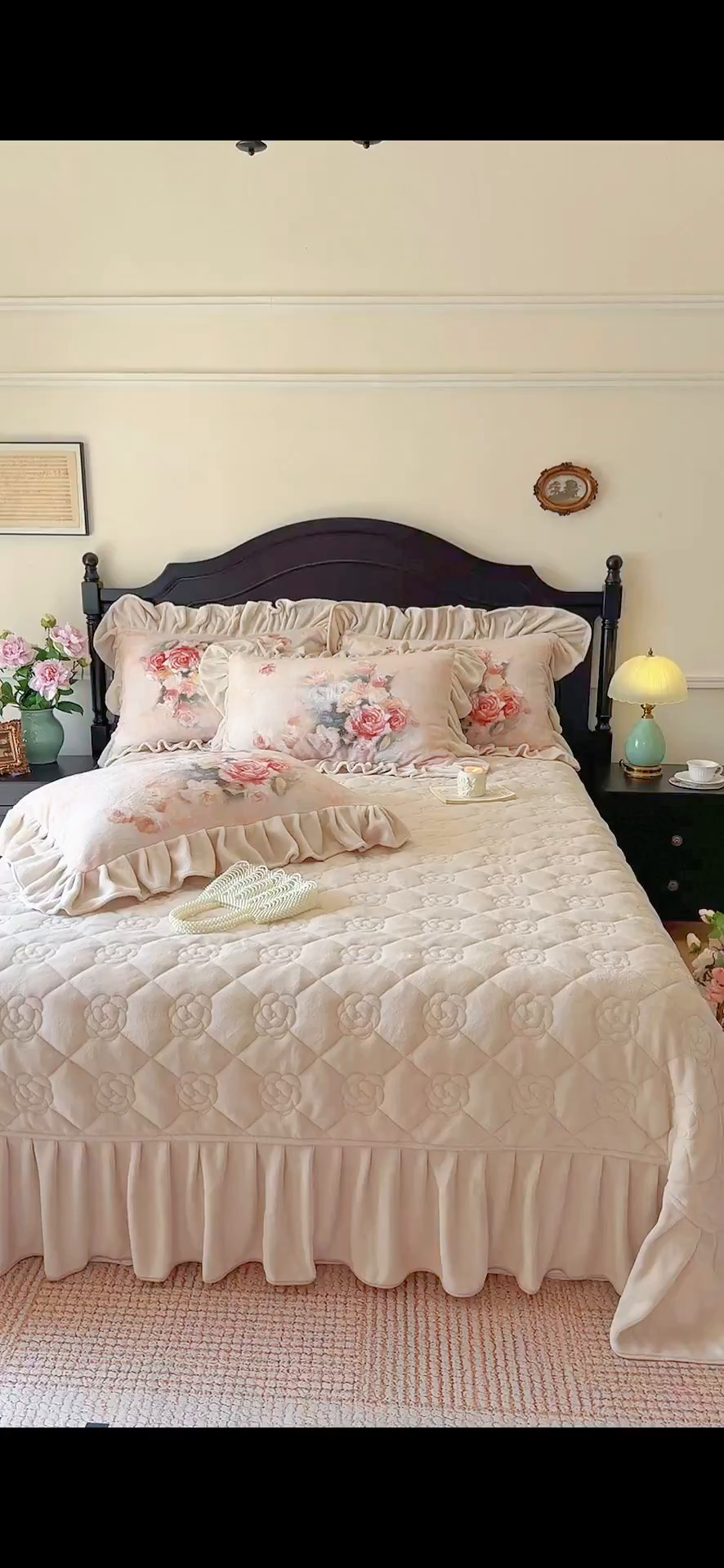 91家纺网 家纺一手货源 找家纺 宜凡家纺 2025新款牛奶绒5D数码大板印花床盖四件套 玫瑰庄园 香槟