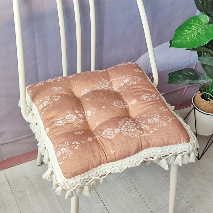 91家纺网 家纺一手货源 找家纺 （总）李帅家居 2025新款流苏坐垫花边吊穗靠垫抱枕定型沙发垫美式飘窗垫