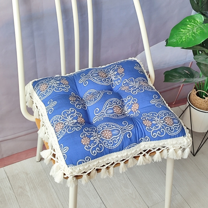 91家纺网 家纺一手货源 找家纺 （总）李帅家居 2025新款流苏坐垫花边吊穗靠垫抱枕定型沙发垫美式飘窗垫