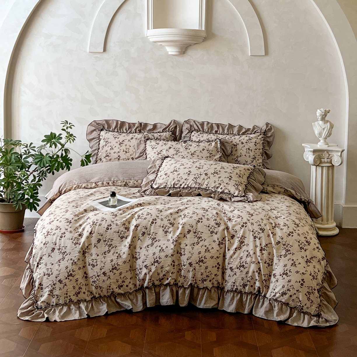 91家纺网 家纺一手货源 找家纺 柔享家（原芷澜家纺） 2025新款秋冬新品A类高克重亚麻复古风原麻棉麻系列四件套 鸢语