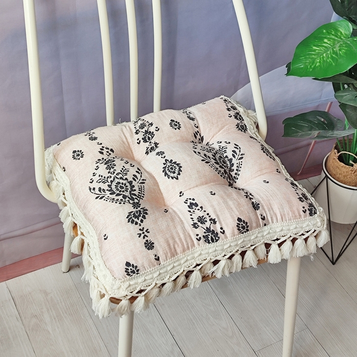 91家纺网 家纺一手货源 找家纺 （总）李帅家居 2025新款流苏坐垫花边吊穗靠垫抱枕定型沙发垫美式飘窗垫