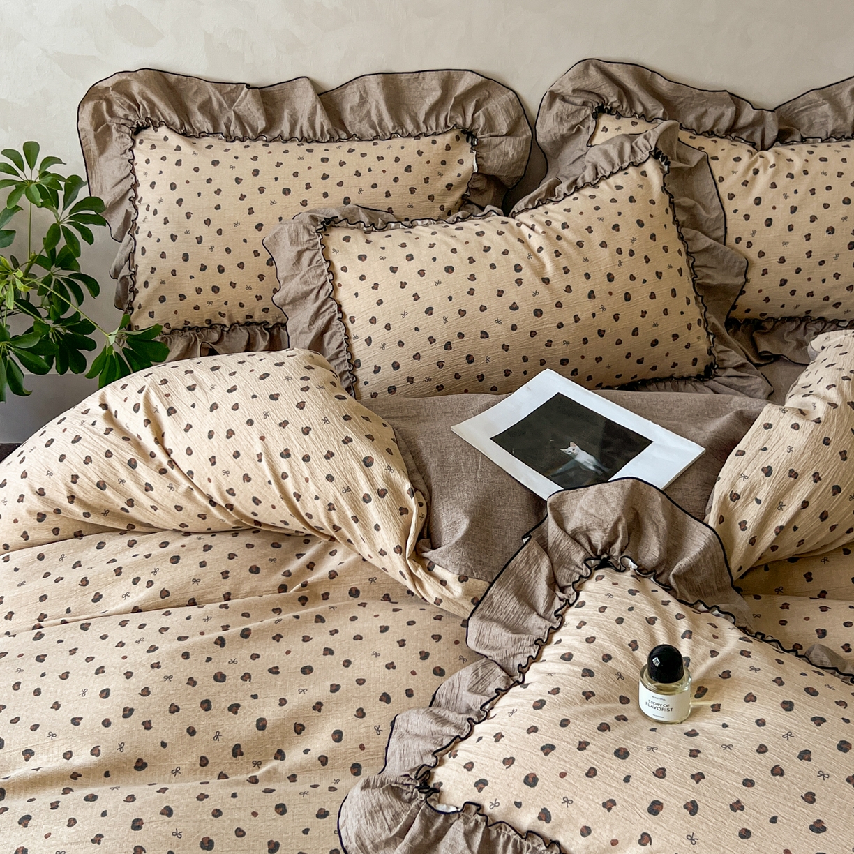 91家纺网 家纺一手货源 找家纺 柔享家（原芷澜家纺） 2025新款秋冬新品A类高克重亚麻复古风原麻棉麻系列四件套 愫影