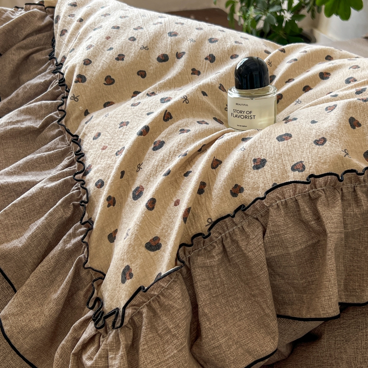 91家纺网 家纺一手货源 找家纺 柔享家（原芷澜家纺） 2025新款秋冬新品A类高克重亚麻复古风原麻棉麻系列四件套 愫影