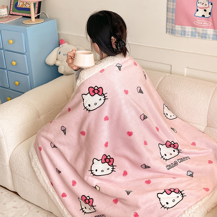 91家纺网 家纺一手货源 找家纺 葡萄家 2025新款A类三丽鸥正版授权少女可爱卡通加厚牛奶绒羊羔绒多功能四季毛毯毯子 绒毛毯-MT三丽鸥甜筒KT粉