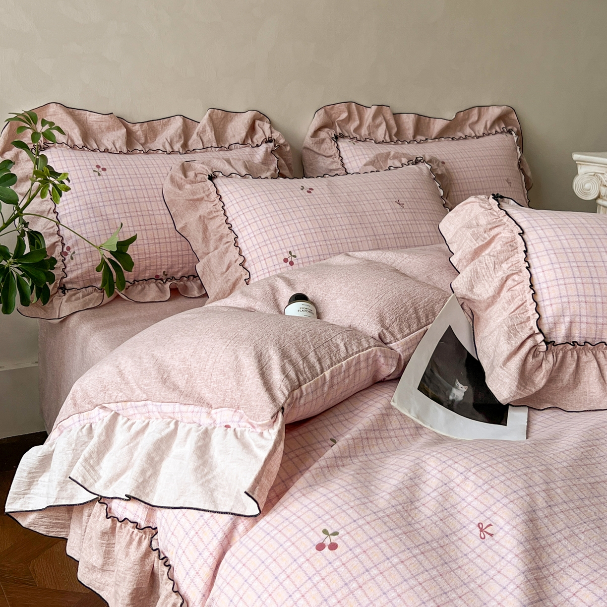 91家纺网 家纺一手货源 找家纺 柔享家（原芷澜家纺） 2025新款秋冬新品A类高克重亚麻复古风原麻棉麻系列四件套 樱梦