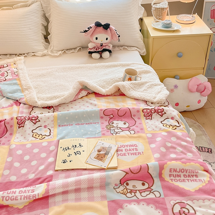 91家纺网 家纺一手货源 找家纺 葡萄家 2025新款A类三丽鸥正版授权少女可爱卡通加厚牛奶绒羊羔绒多功能四季毛毯毯子 绒毛毯-MT三丽鸥糖果甜心