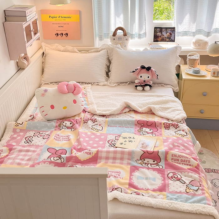 91家纺网 家纺一手货源 找家纺 葡萄家 2025新款A类三丽鸥正版授权少女可爱卡通加厚牛奶绒羊羔绒多功能四季毛毯毯子 绒毛毯-MT三丽鸥糖果甜心