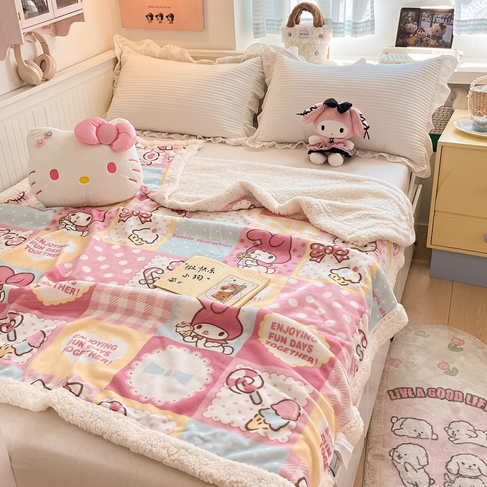 91家纺网 家纺一手货源 找家纺 葡萄家 2025新款A类三丽鸥正版授权少女可爱卡通加厚牛奶绒羊羔绒多功能四季毛毯毯子 绒毛毯-MT三丽鸥糖果甜心