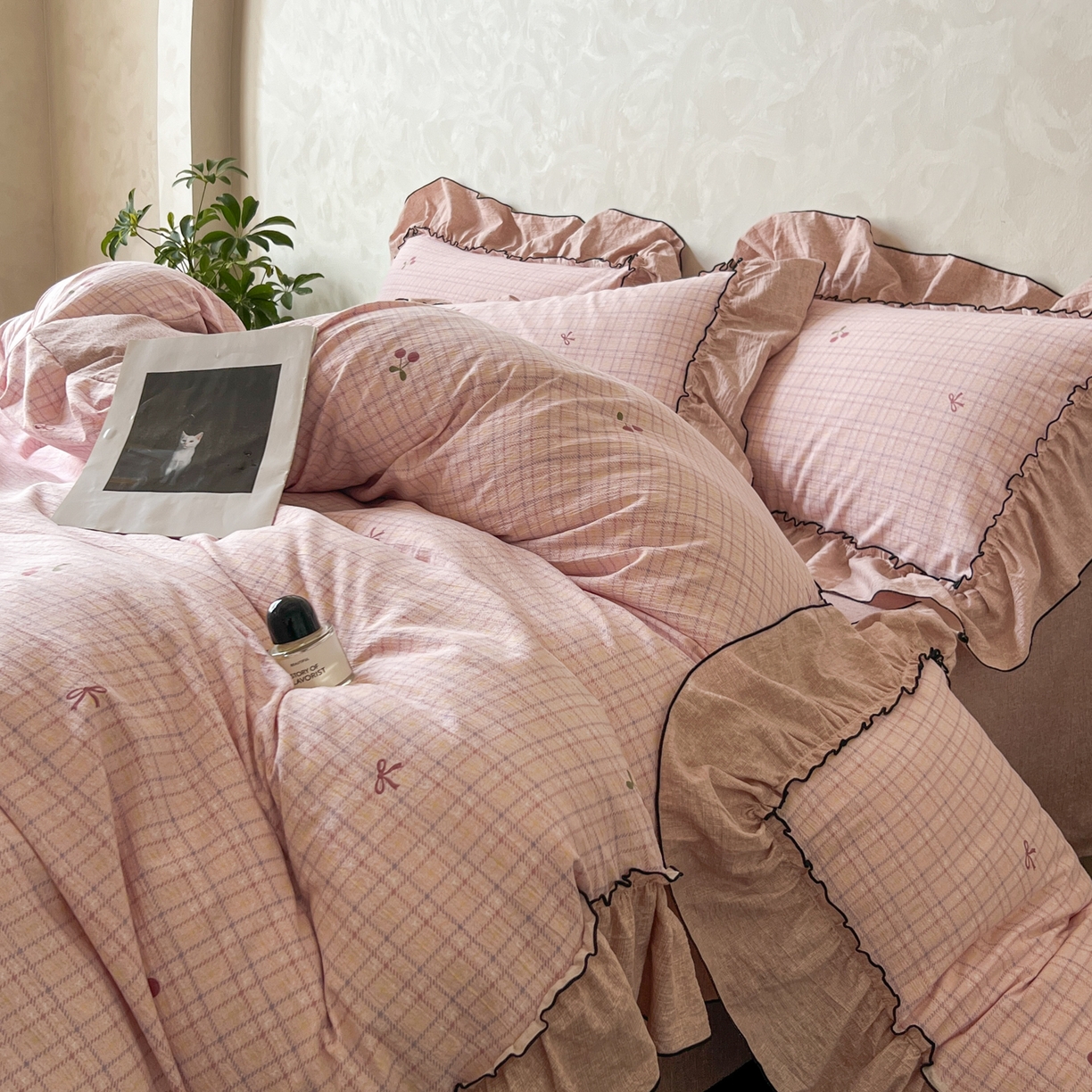 91家纺网 家纺一手货源 找家纺 柔享家（原芷澜家纺） 2025新款秋冬新品A类高克重亚麻复古风原麻棉麻系列四件套 樱梦