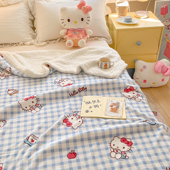 91家纺网 家纺一手货源 找家纺 葡萄家 2025新款A类三丽鸥正版授权少女可爱卡通加厚牛奶绒羊羔绒多功能四季毛毯毯子 绒毛毯-MT三丽鸥蓝格牛奶KT