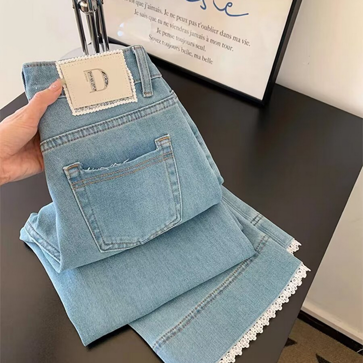 91家纺网 家纺一手货源 找家纺 洛兰沙家居馆【只代发】【只代发】 2025新款蕾丝花边直筒牛仔裤女夏薄款小个子九分裤大码胖mm显瘦浅色阔腿牛仔裤5 浅蓝