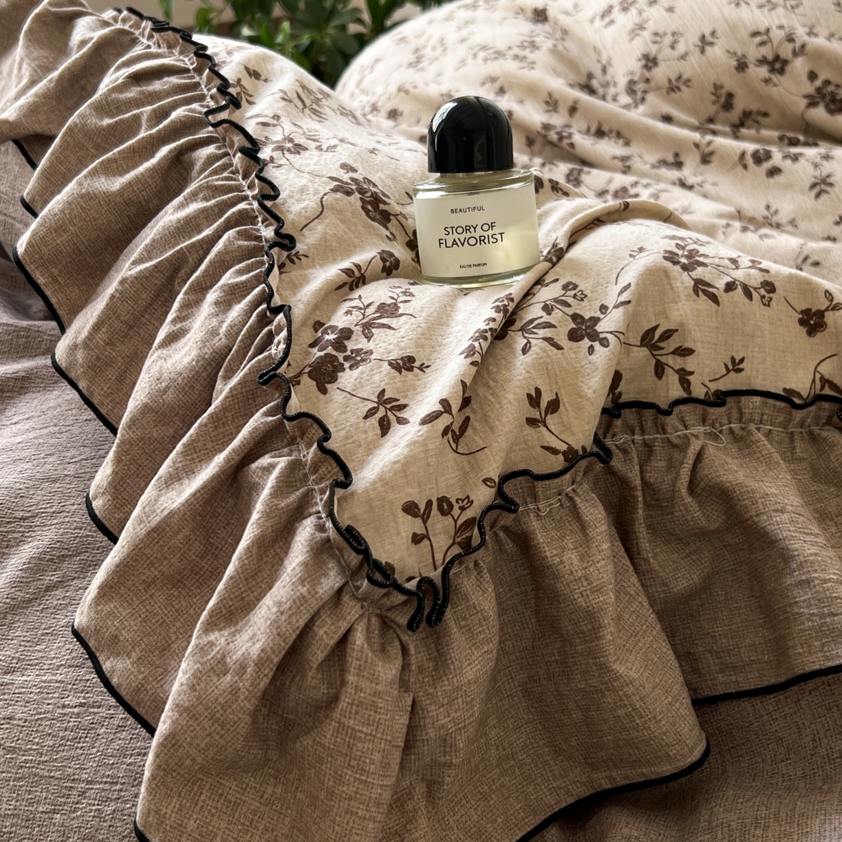 91家纺网 家纺一手货源 找家纺 柔享家（原芷澜家纺） 2025新款秋冬新品A类高克重亚麻复古风原麻棉麻系列四件套 鸢语