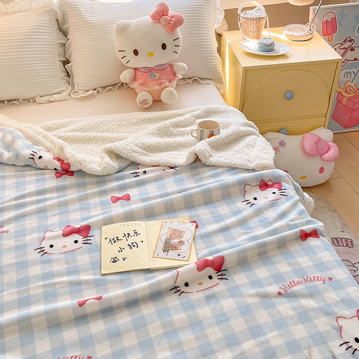 91家纺网 家纺一手货源 找家纺 葡萄家 2025新款A类三丽鸥正版授权少女可爱卡通加厚牛奶绒羊羔绒多功能四季毛毯毯子 绒毛毯-MT三丽鸥宝贝KT