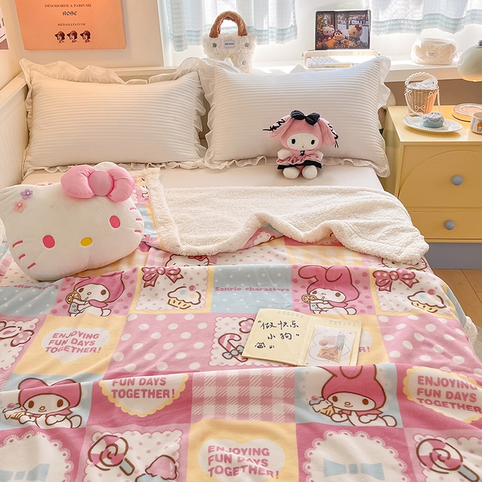 91家纺网 家纺一手货源 找家纺 葡萄家 2025新款A类三丽鸥正版授权少女可爱卡通加厚牛奶绒羊羔绒多功能四季毛毯毯子 绒毛毯-MT三丽鸥糖果甜心