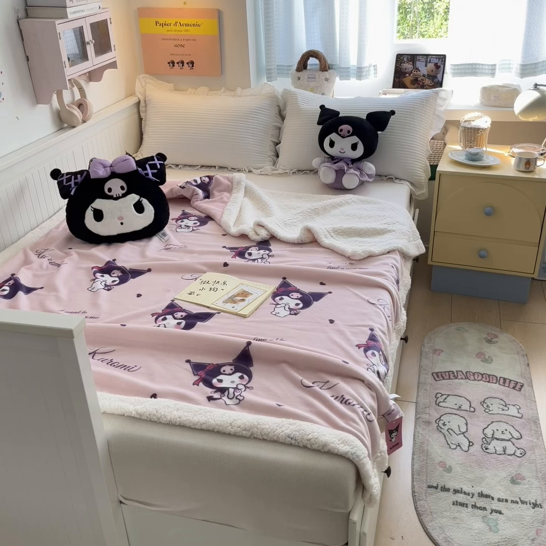 91家纺网 家纺一手货源 找家纺 葡萄家 2025新款A类三丽鸥正版授权少女可爱卡通加厚牛奶绒羊羔绒多功能四季毛毯毯子 绒毛毯-MT三丽鸥粉梦库洛米