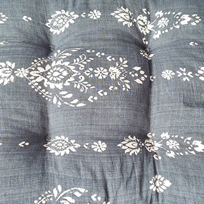 91家纺网 家纺一手货源 找家纺 （总）李帅家居 2025新款流苏坐垫花边吊穗靠垫抱枕定型沙发垫美式飘窗垫