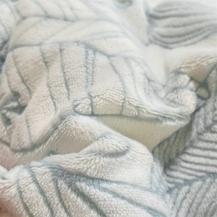 91家纺网 家纺一手货源 找家纺 名兮家居 2025新款立体加厚雕花绒单被套 朵美-蓝