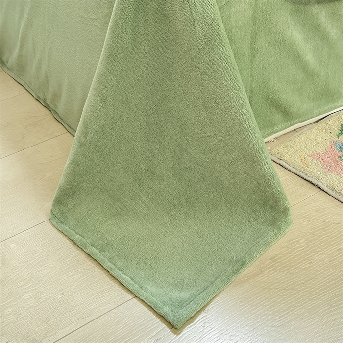 91家纺网 家纺一手货源 找家纺 名兮家居 2025新款立体加厚雕花绒单被套 朵美-绿