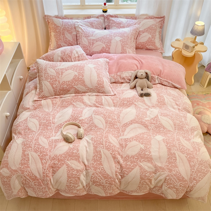 名兮家居 2025新款立体加厚雕花绒单被套 千叶-粉
