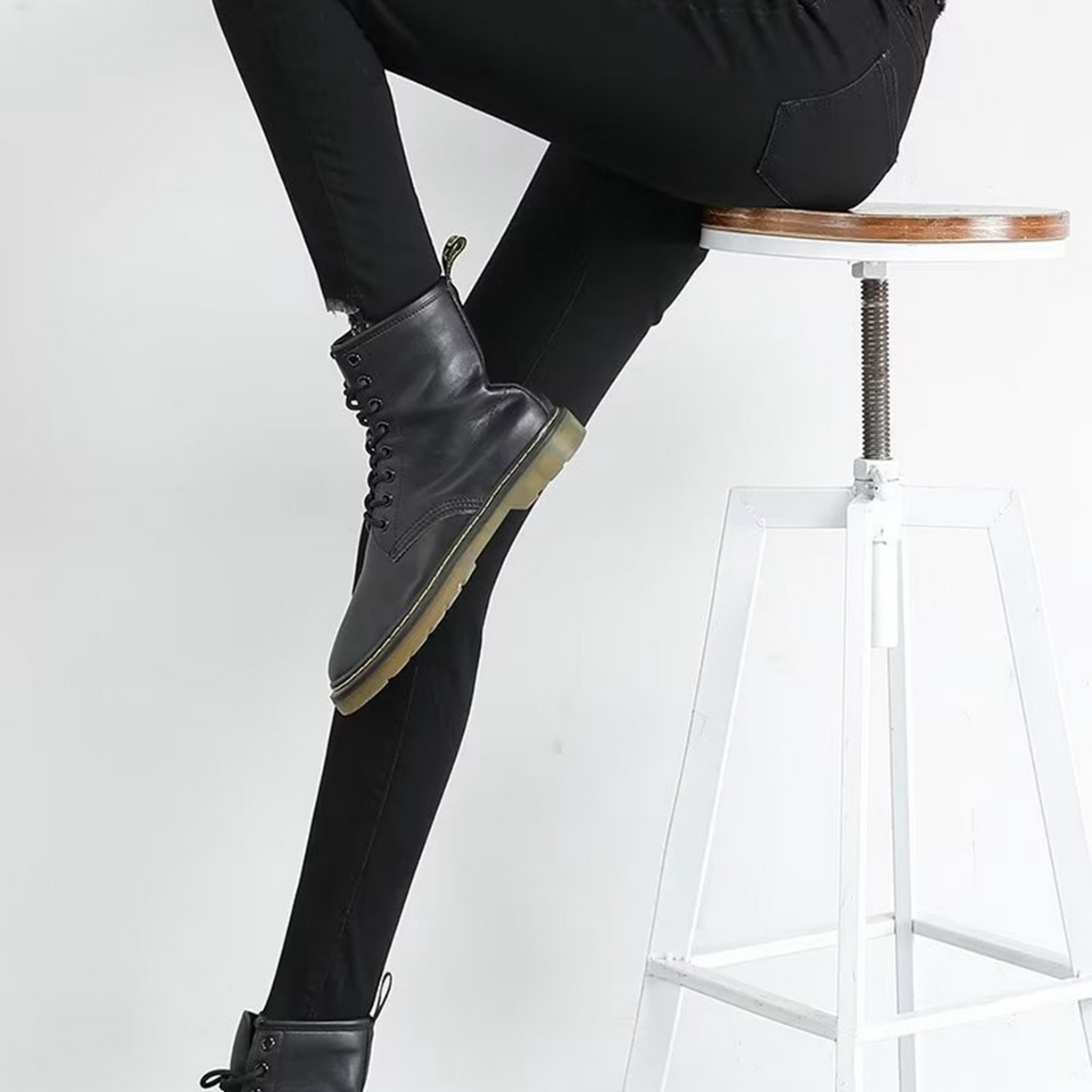 91家纺网 家纺一手货源 找家纺 洛兰沙家居馆【只代发】【只代发】 2025新款牛仔裤女弹力新款春秋高腰显瘦显高紧身小脚铅笔修身款卡码拍大牛仔裤9 黑色