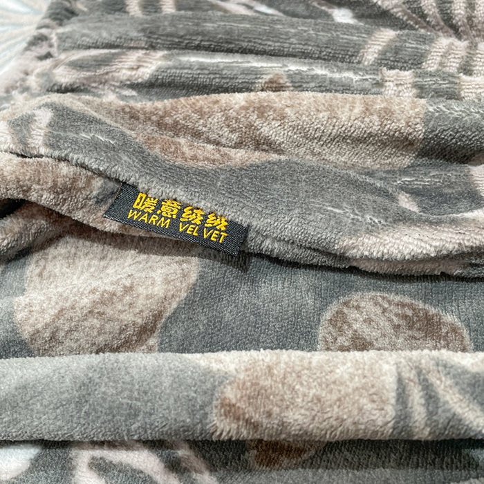 91家纺网 家纺一手货源 找家纺 库里梦家纺 2025网红直播热款美拉德加厚3D雕花牛奶绒床笠 蝶影漫舞