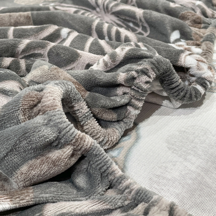 91家纺网 家纺一手货源 找家纺 库里梦家纺 2025网红直播热款美拉德加厚3D雕花牛奶绒床笠 蝶影漫舞