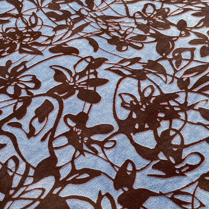 91家纺网 家纺一手货源 找家纺 库里梦家纺 2025网红直播热款美拉德加厚3D雕花牛奶绒床笠 花枝叶语