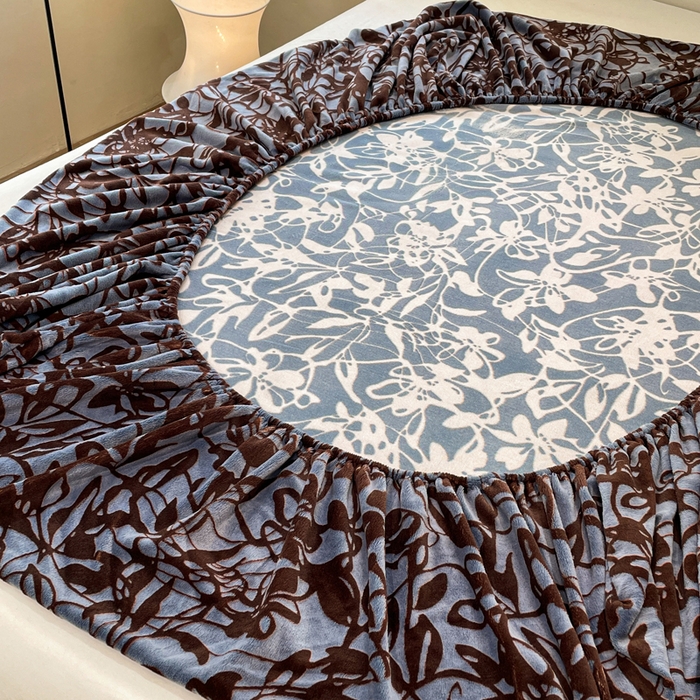 91家纺网 家纺一手货源 找家纺 （总）库里梦家纺 2025网红直播热款美拉德加厚3D雕花牛奶绒床笠