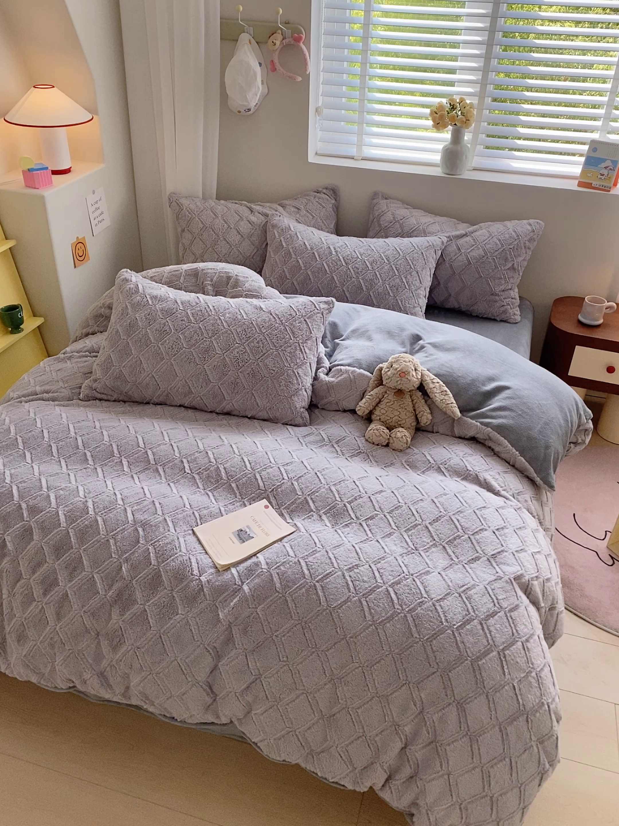 91家纺网 家纺一手货源 找家纺 名兮家居 2025冬季新款加厚仿兔绒单被套 波浪-灰