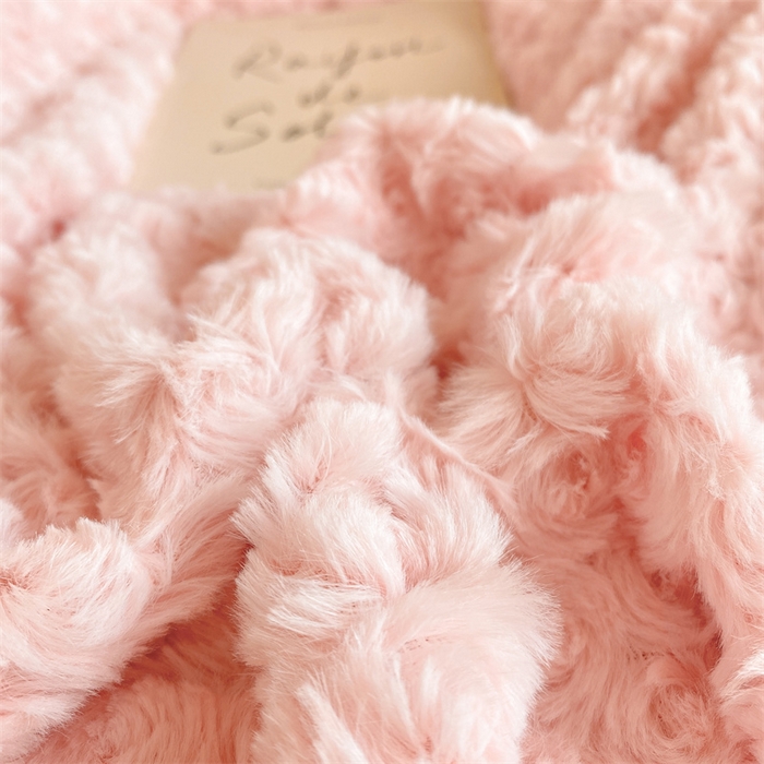 91家纺网 家纺一手货源 找家纺 名兮家居 2025冬季新款加厚仿兔绒单被套 玫瑰-粉