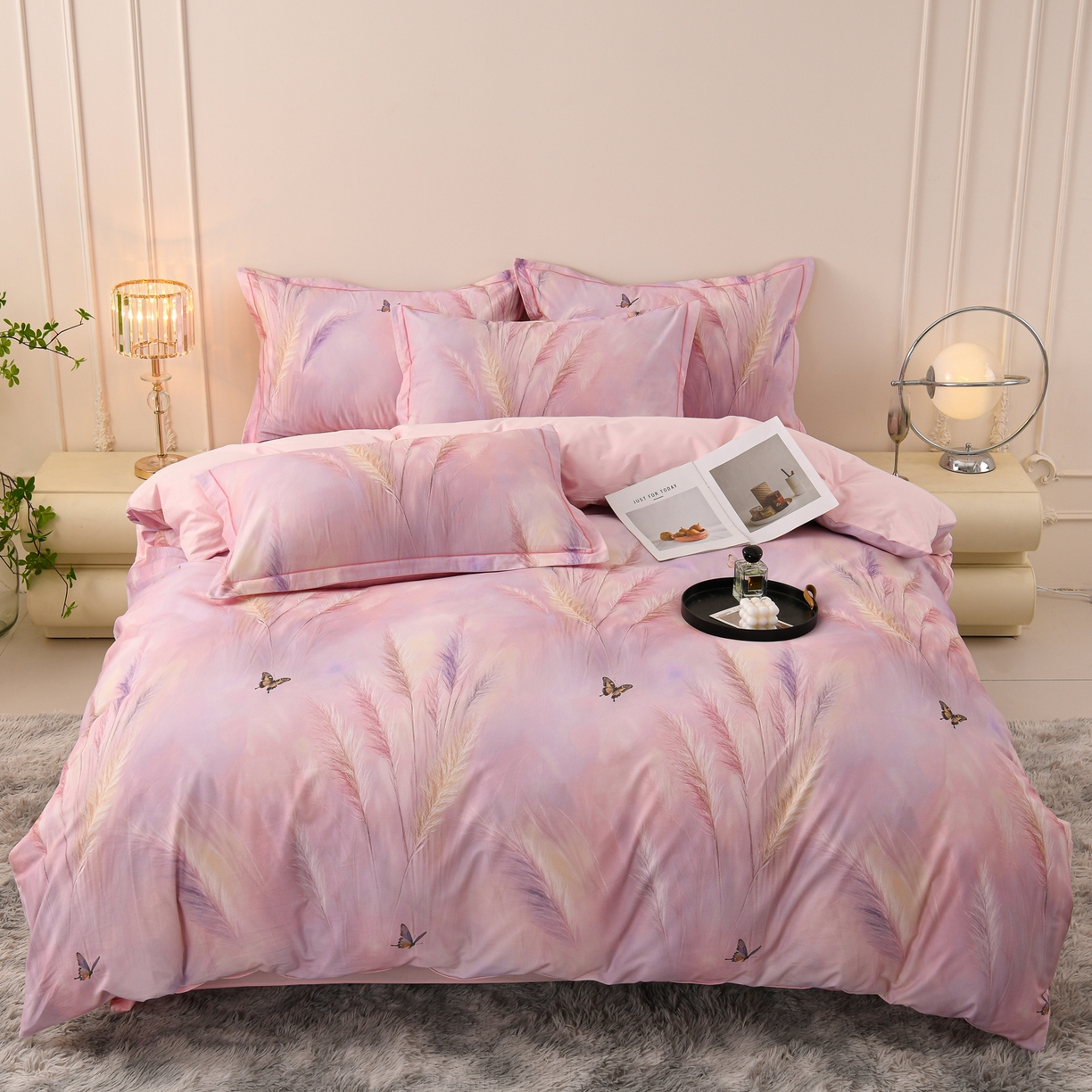 91家纺网 家纺一手货源 找家纺 润淳家居 2025新款全棉生态磨毛数码印花四件套 岸边蝴蝶 紫