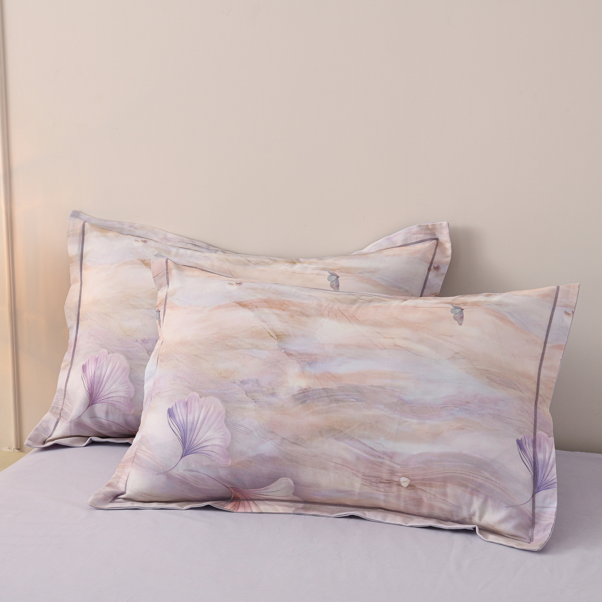 91家纺网 家纺一手货源 找家纺 润淳家居 2025新款全棉生态磨毛数码印花四件套 霁雪 紫