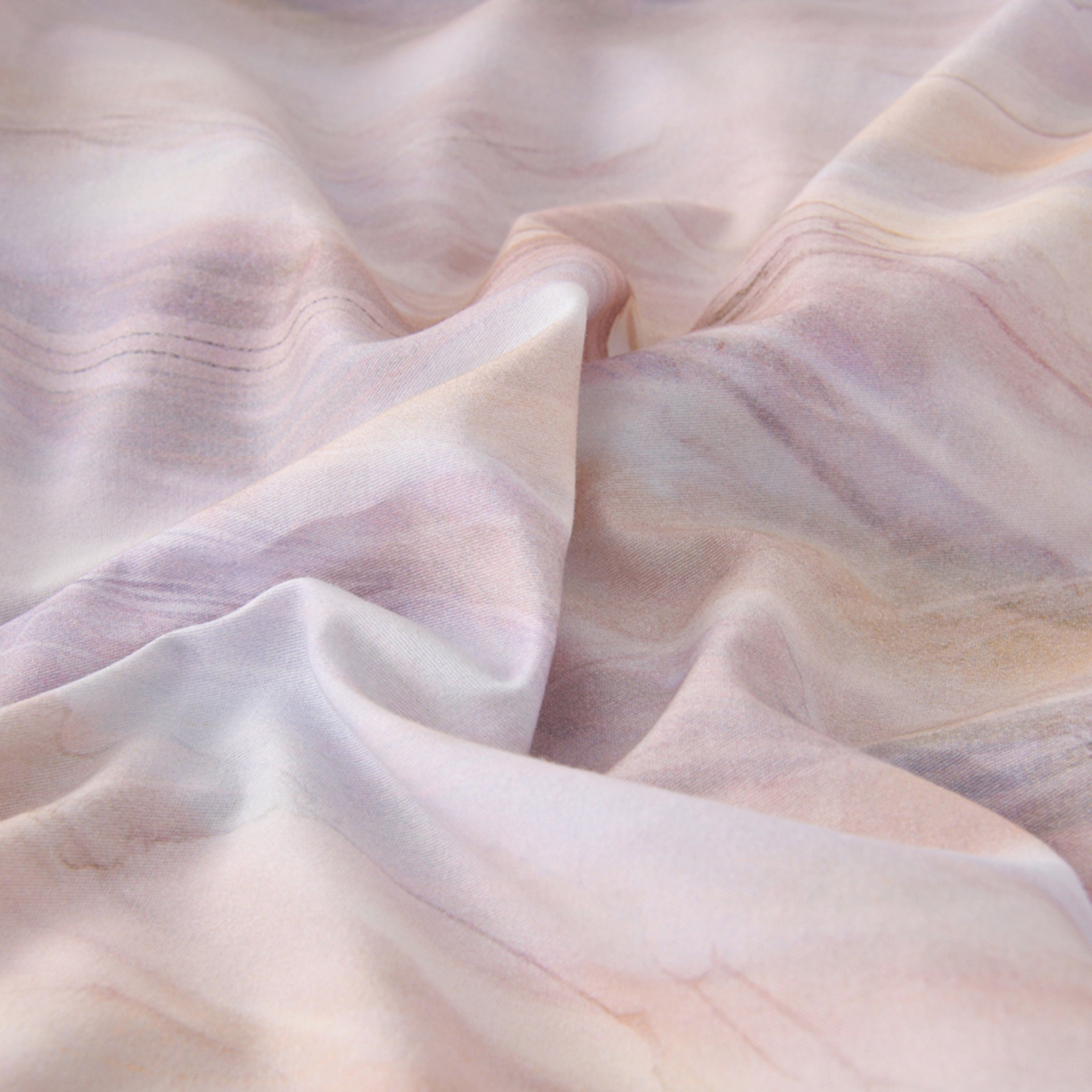 91家纺网 家纺一手货源 找家纺 润淳家居 2025新款全棉生态磨毛数码印花四件套 霁雪 紫