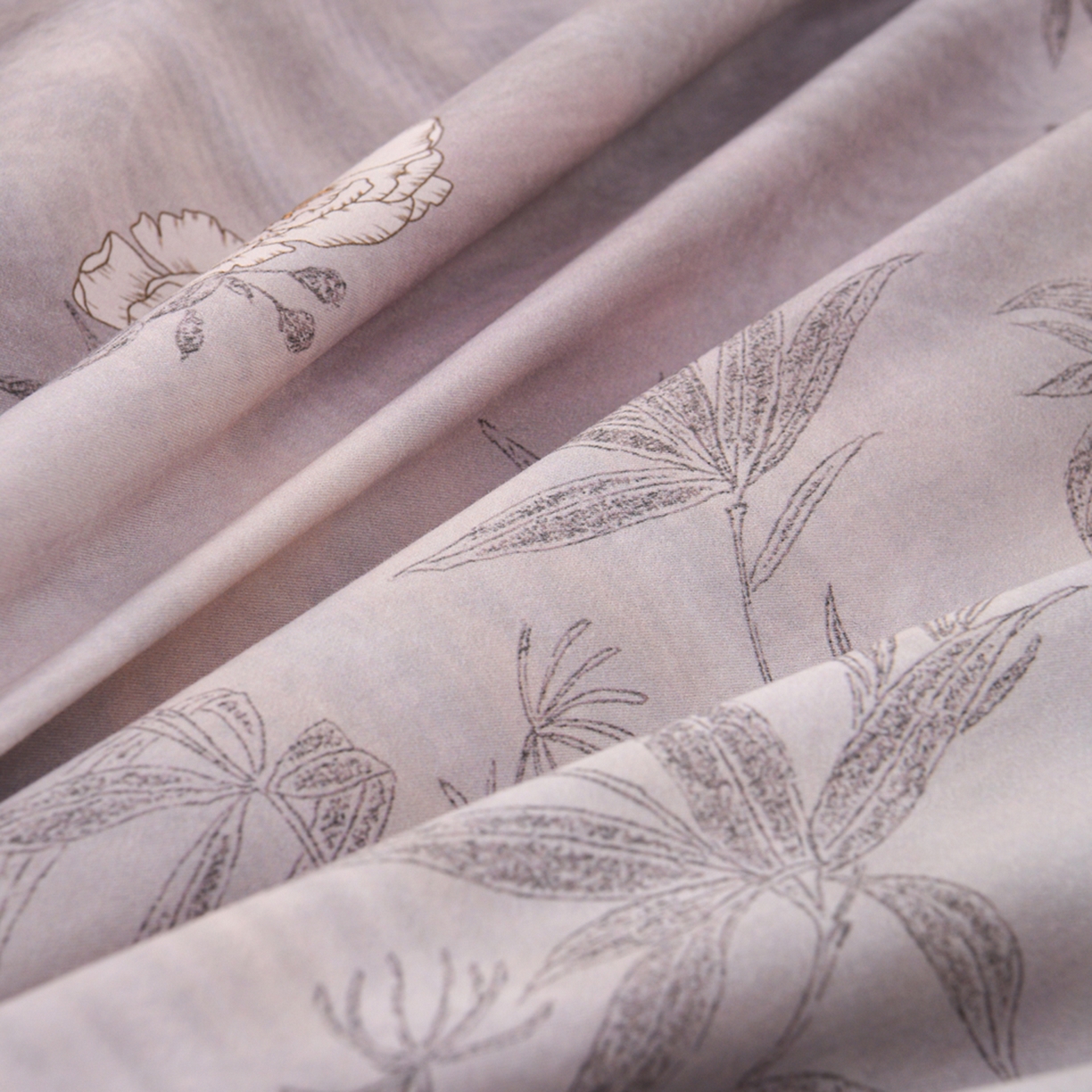 91家纺网 家纺一手货源 找家纺 润淳家居 2025新款全棉生态磨毛数码印花四件套 莱茵 灰