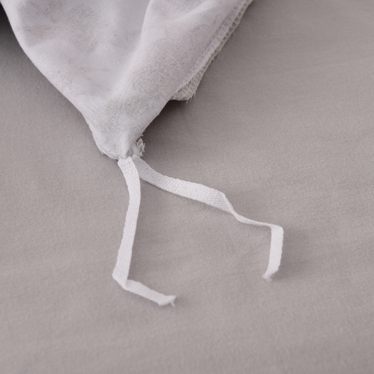 91家纺网 家纺一手货源 找家纺 润淳家居 2025新款全棉生态磨毛数码印花四件套 茉婉 灰绿