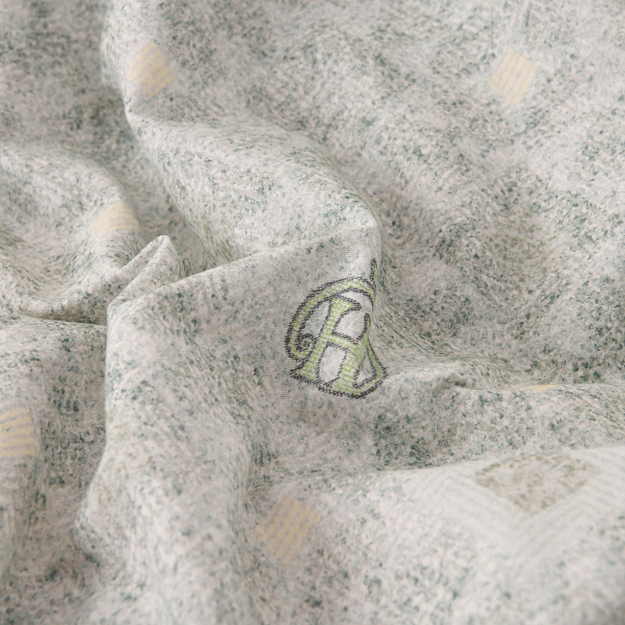 91家纺网 家纺一手货源 找家纺 润淳家居 2025新款全棉生态磨毛数码印花四件套 暮黎 绿