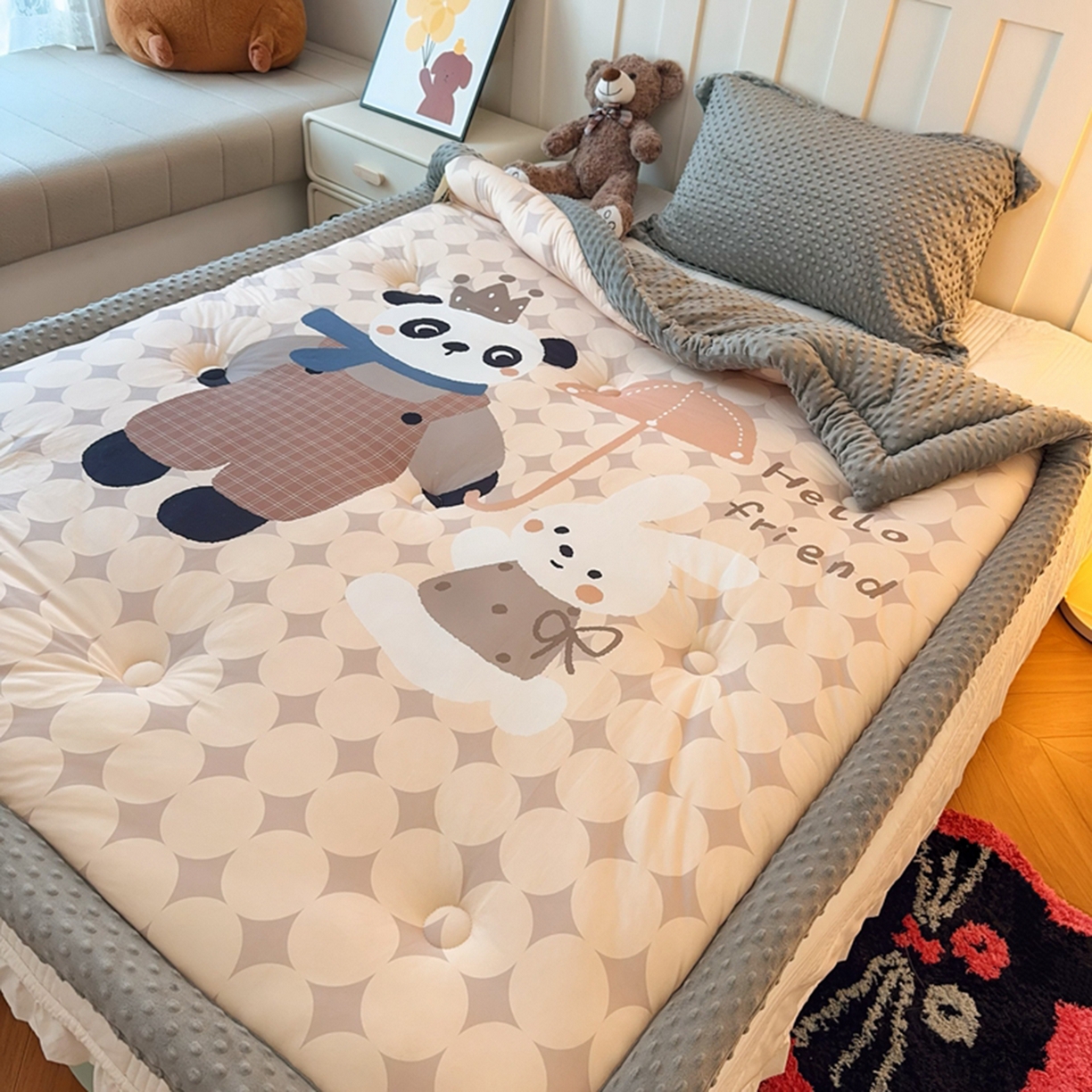 91家纺网 家纺一手货源 找家纺 兜米家居 2025新款针织棉专版数码印花豆豆绒被被子被芯 国宝熊猫