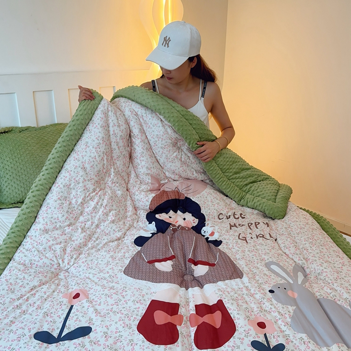 91家纺网 家纺一手货源 找家纺 兜米家居 2025新款针织棉专版数码印花豆豆绒被被子被芯 漂亮女孩